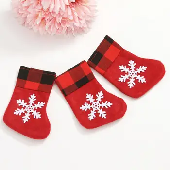 Черни чорапи в окото, празнични коледни чорапи, многоцветен модел под формата на снежинки, пликове за бонбони, коледни украси, трайни мини-чорапи Изображение