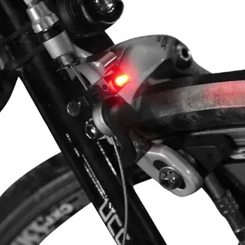 Висок Ярък Червен Велосипеден Задна Светлина с Автоматичен Сензор за Спиране, Велосипеди Фенер Smart Bicycle Brake Light, Вградена батерия CR1025 с високо Изображение